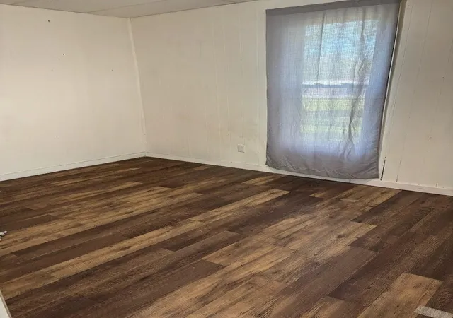 4th image of 401 E Garfield St, Michigan City, IN 46360 | MLS# 840088