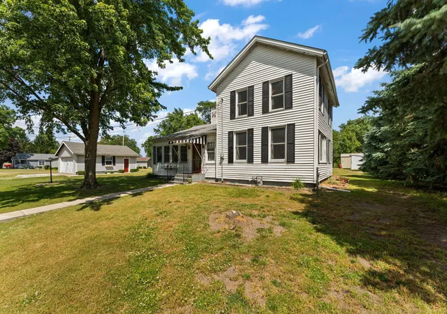 Homes for sale in Hanna, IN | 103 N Illinois St, Hanna, IN 46340 | MLS# 840200