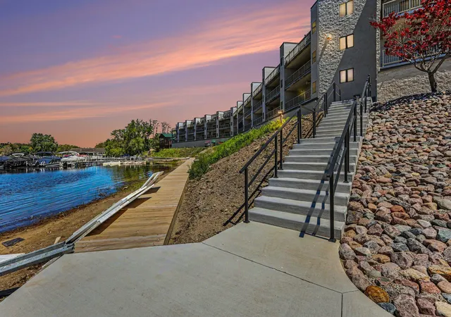 2nd image of 317 Outlook Cove Dr, La Porte, IN 46350 | MLS# 839046