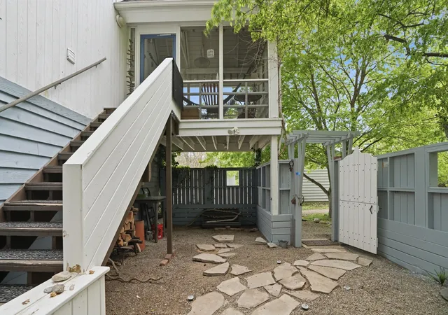 2nd image of 11 Tryon Farm Ln, Michigan City, IN 46360 | MLS# 839125