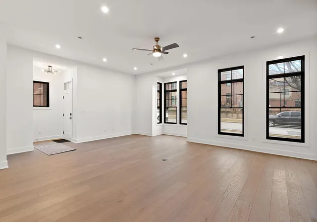 Photo 3 of Townhouse for sale at 201 N Campbell St, Valparaiso, IN 46385 | MLS# 839153 | Listing updated on 2026-09-19