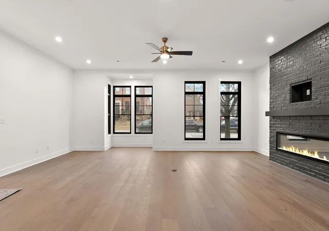 Photo 4 of Townhouse for sale at 201 N Campbell St, Valparaiso, IN 46385 | MLS# 839153 | Listing updated on 2026-09-19