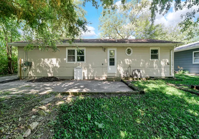 4th image of 7713 Hendricks Pl, Merrillville, IN 46410 | MLS# 841183