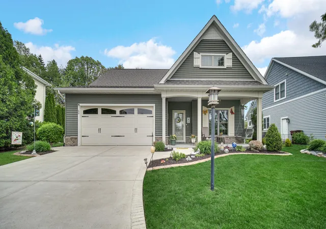 1st image of 60 N Prairie Pkwy, Valparaiso, IN 46385 | MLS# 839203