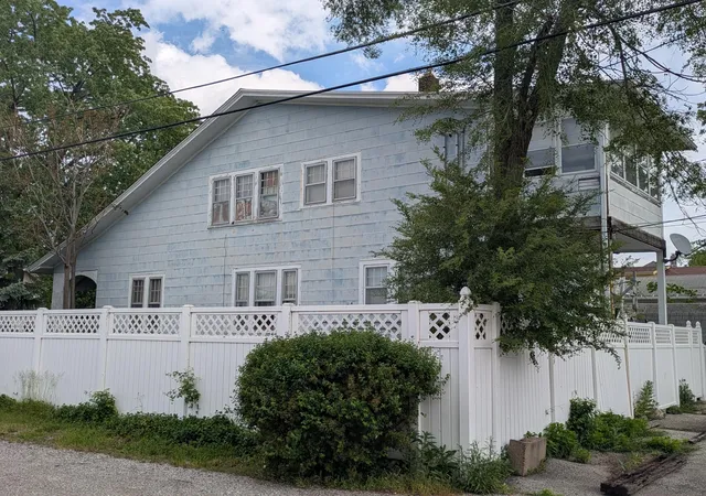 Photo 3 of Sale Pending at 115 Greenwood Ave, Michigan City, IN 46360 | MLS# 839237 | Listing updated on 2026-08-03