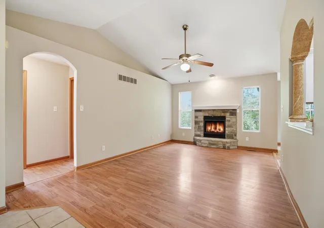 3rd image of 5 Browning Ln, Valparaiso, IN 46383 | MLS# 839332