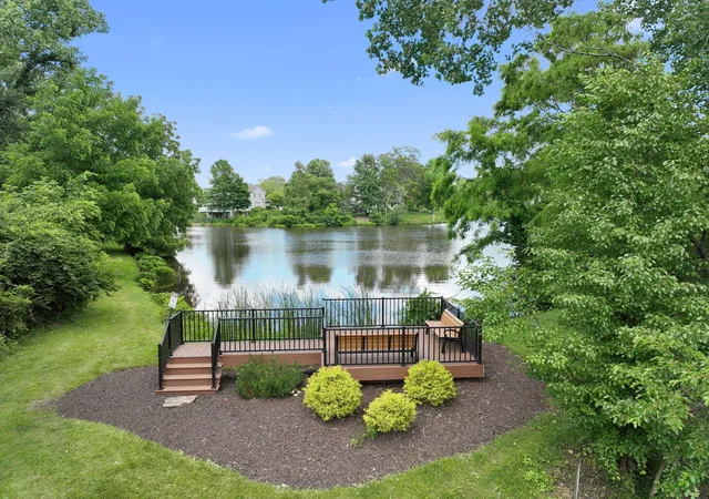Homes for sale in Valparaiso, IN | 1917 Garland Circle Circle, Valparaiso, IN 46383 | MLS# 839529