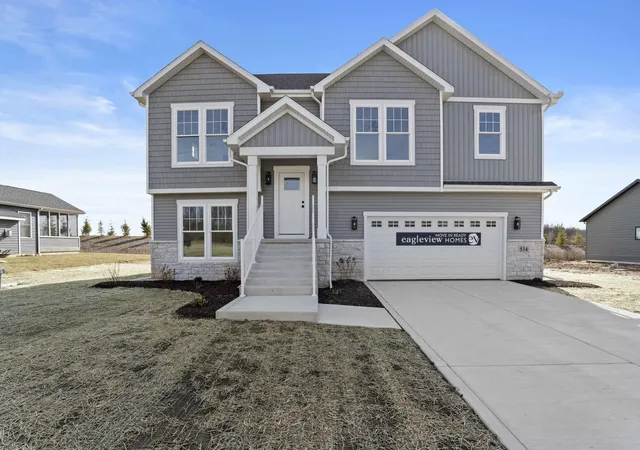 1st image of 543 Scenic View Ave, Valparaiso, IN 46385 | MLS# 839311