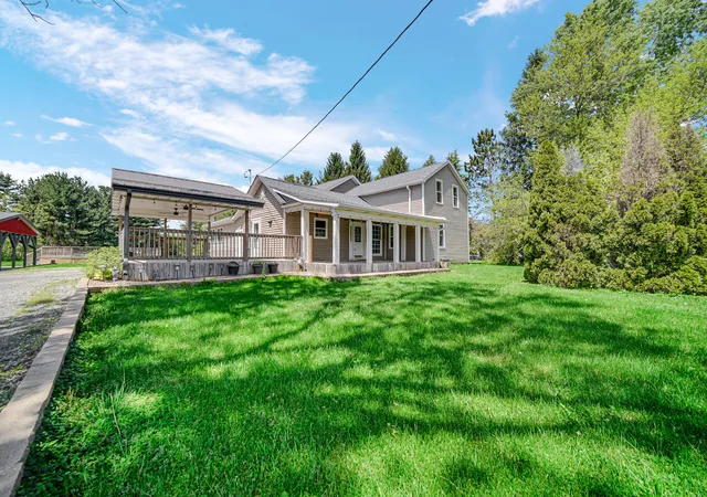 Photo 2 of Sale Pending at 838 N 200 West, Valparaiso, IN 46385 | MLS# 839570 | Listing updated on 2026-09-19