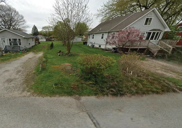 2nd image of 921 Fleming, Hobart, IN 46342 | MLS# 839335