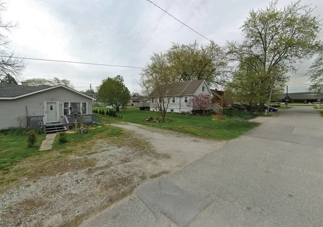 3rd image of 921 Fleming, Hobart, IN 46342 | MLS# 839335