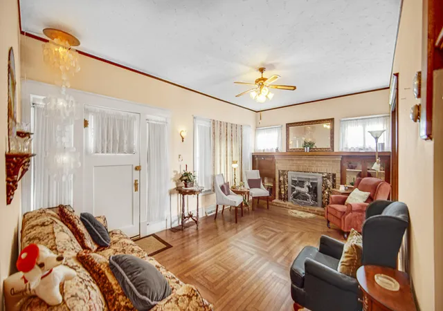 3rd image of 2417 Putnam St, Lake Station, IN 46405 | MLS# 842577