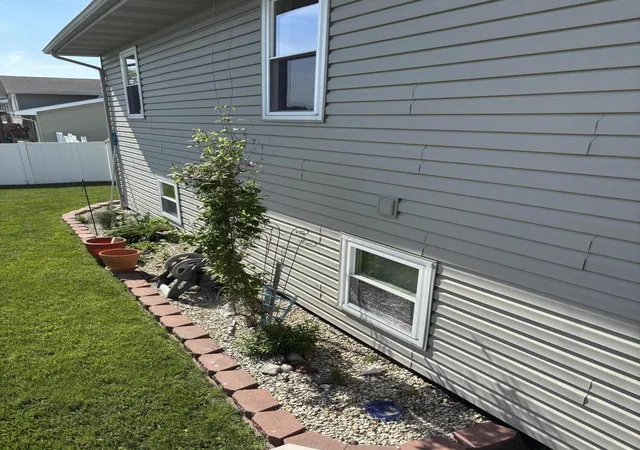 5th image of 6713 Silver Cloud Dr, Portage, IN 46368 | MLS# 839996