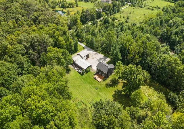 1st image of 249 W 700 N, Valparaiso, IN 46385 | MLS# 839473