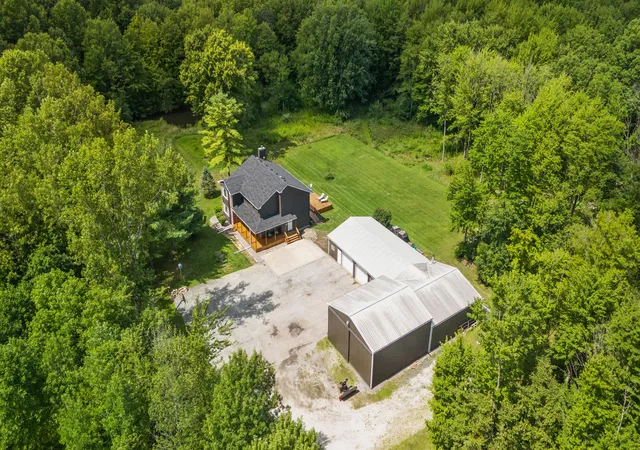 5th image of 249 W 700 N, Valparaiso, IN 46385 | MLS# 839473