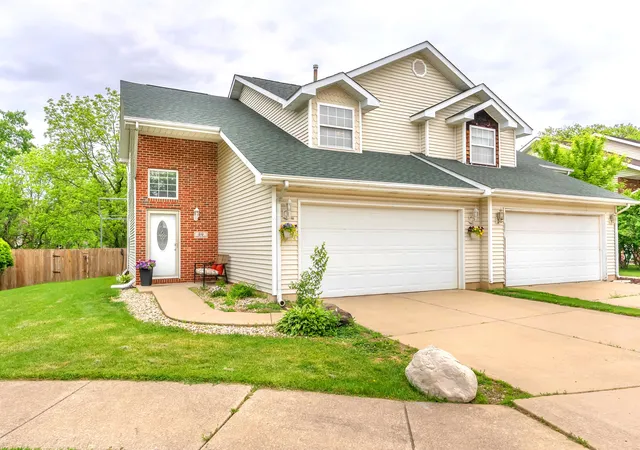 1st image of 80 Lukes Ct, Hobart, IN 46342 | MLS# 839524