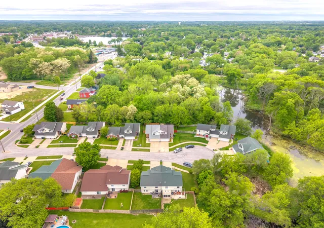 20th image of 80 Lukes Ct, Hobart, IN 46342 | MLS# 839524