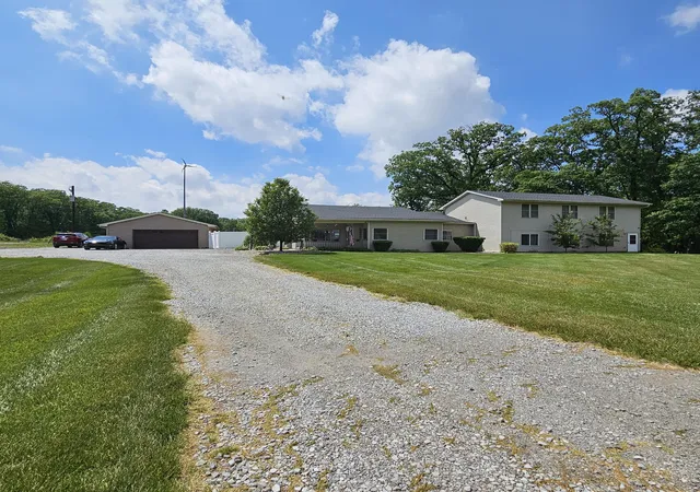 3rd image of 11512 Parrish Ave, Cedar Lake, IN 46303 | MLS# 839500