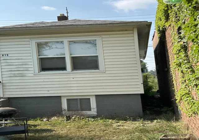 Photo 3 of Multi family home for sale at 815 W 25th Avenue, Gary, IN 46407 | MLS# 839546 | Listing updated on 2026-09-04