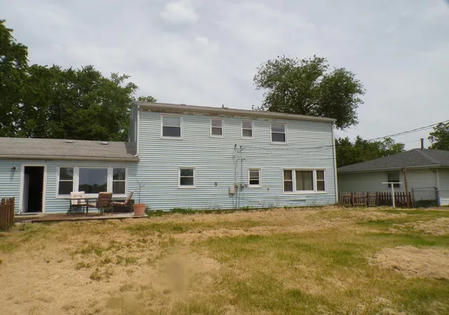 37th image of 378 Briarwood Dr, Valparaiso, IN 46385 | MLS# 839551