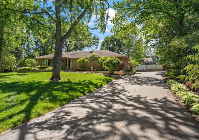 4th image of 11728 Monroe Pl, Crown Point, IN 46307 | MLS# 839556