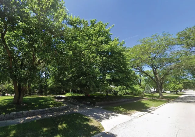 4th image of 3760 Maitland, Hobart, IN 46342 | MLS# 839574