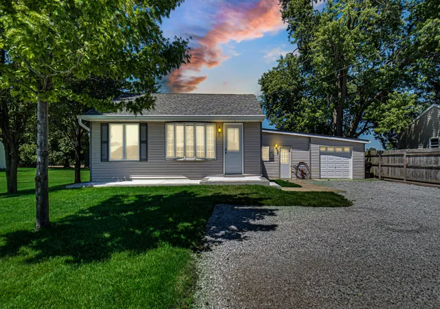 2nd image of 10916 W 181st Ave, Lowell, IN 46356 | MLS# 839784