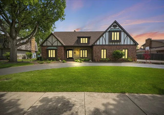 1st image of 1130 Melbrook Dr, Munster, IN 46321 | MLS# 839704