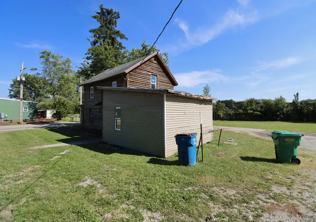 Homes for sale in La Porte, IN | 3466 S State Road 104, La Porte, IN 46350 | MLS# 839613
