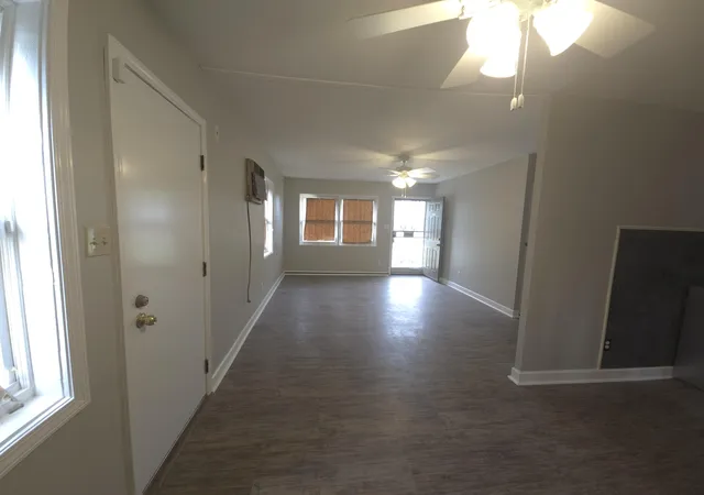 9th image of 1962 Whitcomb St, Gary, IN 46404 | MLS# 839662