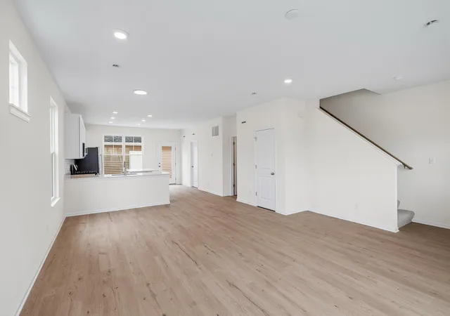 Photo 3 of Townhouse for sale at 13065 Carolina St, Crown Point, IN 46307 | MLS# 839765 | Listing updated on 2026-09-30