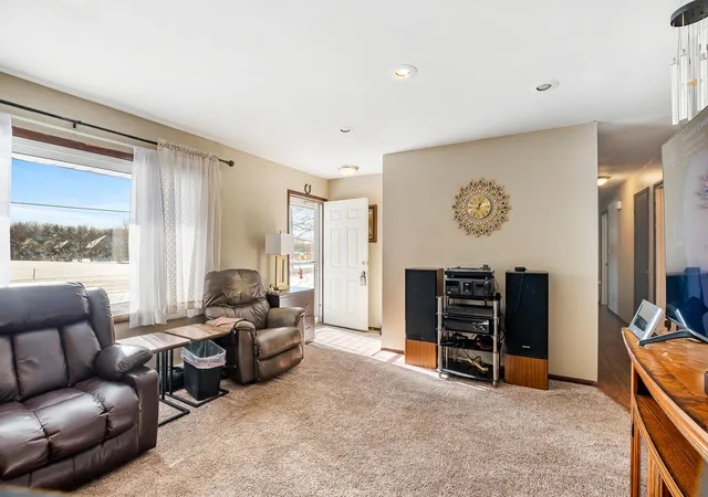 5th image of 1749 Green Meadow Ln, Chesterton, IN 46304 | MLS# 839746