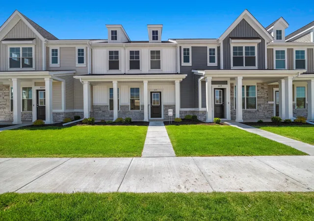 1st image of 6221 Brook Ave, Portage, IN 46368 | MLS# 839818