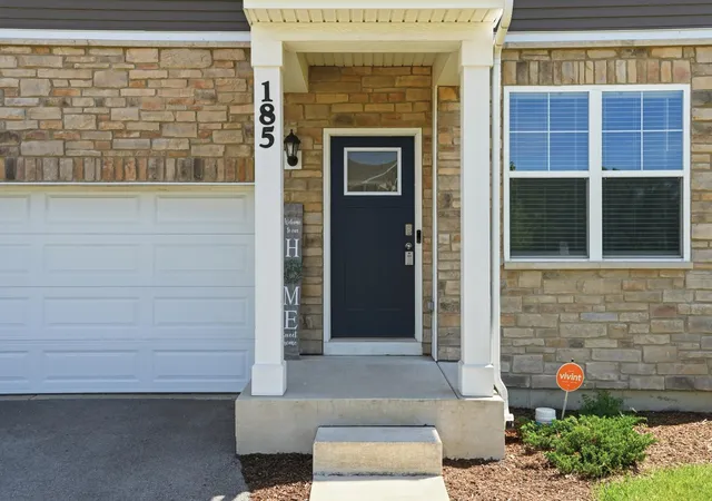 2nd image of 185 Aviana Ave, Hobart, IN 46342 | MLS# 840154