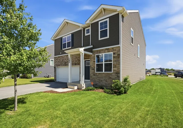4th image of 185 Aviana Ave, Hobart, IN 46342 | MLS# 840154