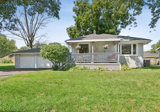 1st image of 526 N Colfax St, Griffith, IN 46319 | MLS# 839860