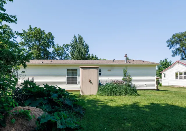 4th image of 605 E Washington St, Morocco, IN 47963 | MLS# 839854