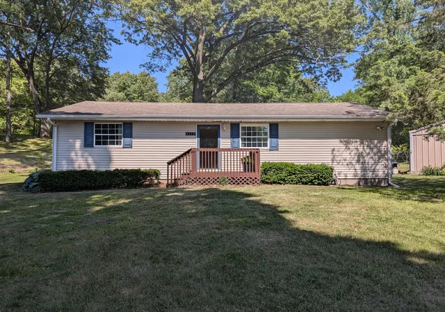 Homes for sale in La Porte, IN | 4313 N Us Hwy 35, La Porte, IN 46350 | MLS# 840239