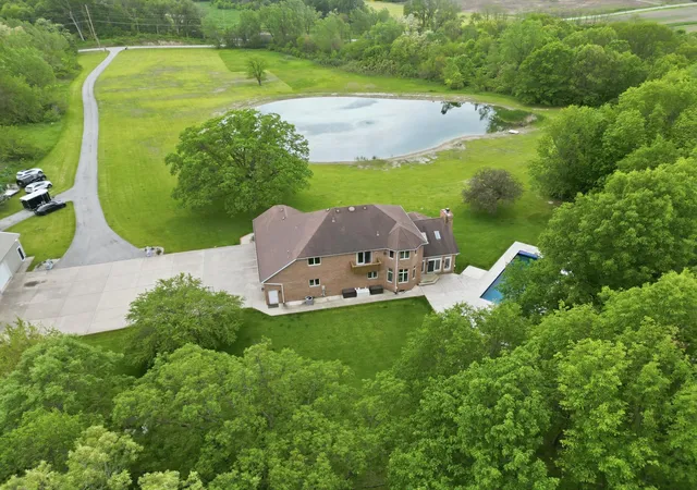2nd image of 3000 E 121st Ave, Crown Point, IN 46307 | MLS# 839881