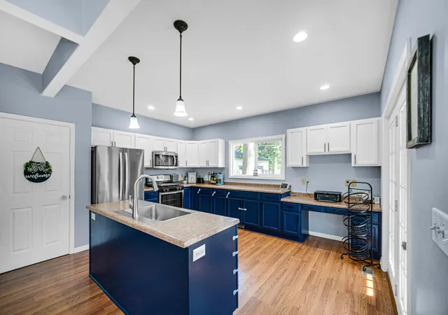 4th image of 808 Lillian St, Hobart, IN 46342 | MLS# 840135