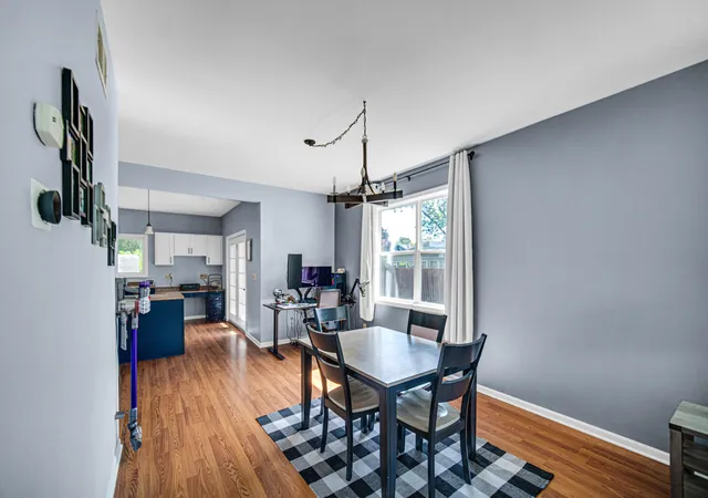 5th image of 808 Lillian St, Hobart, IN 46342 | MLS# 840135