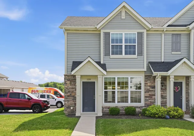 Photo 2 of Sale Pending at 11351 Rhode Is St, Crown Point, IN 46307 | MLS# 840224 | Listing updated on 2026-10-17
