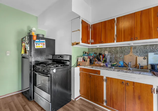 Homes for sale in East Chicago, IN | 402 Liberty St, East Chicago, IN 46312 | MLS# 839935