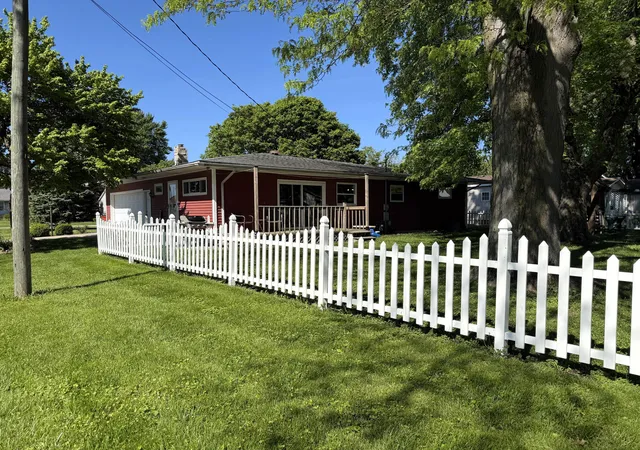 Homes for sale in Francesville, IN | 235 N Columbia St, Francesville, IN 47946 | MLS# 839968