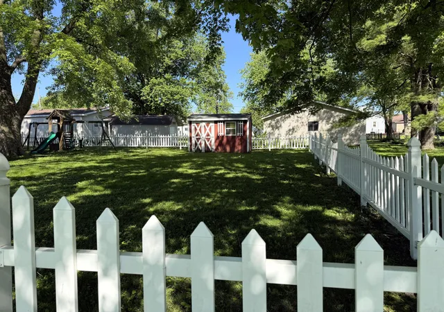 Homes for sale in Francesville, IN | 235 N Columbia St, Francesville, IN 47946 | MLS# 839968