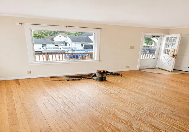 Photo 3 of House for sale at 206 S 3rd Street, Kentland, IN 47951 | MLS# 840271 | Listing updated on 2026-08-06