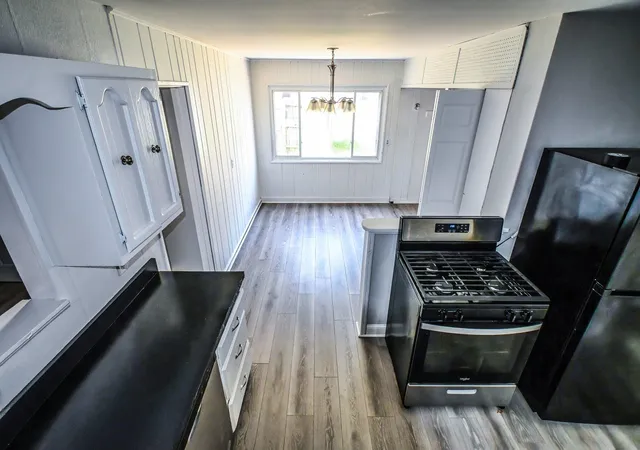 Photo 3 of Single family home for sale at 7828 Chestnut Ave, Hammond, IN 46324 | MLS# 840085 | Listing updated on 2026-08-04