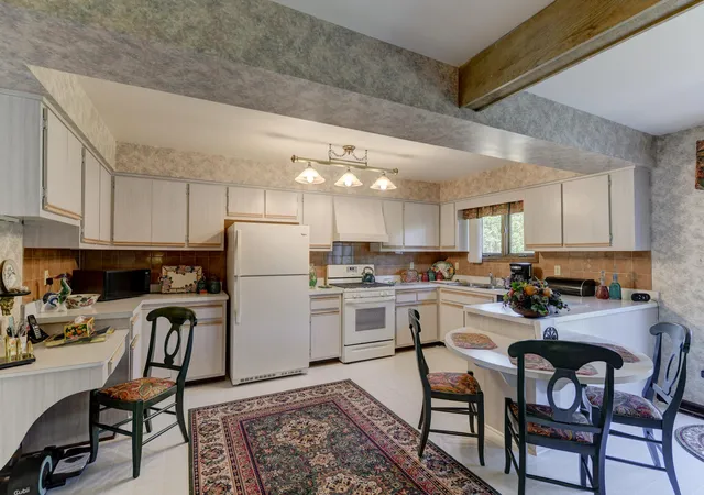 5th image of 9617 White Oak Ave, Munster, IN 46321 | MLS# 840165