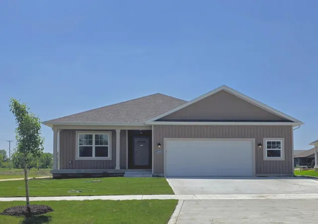 1st image of 18416 Alexander Ave, Lowell, IN 46356 | MLS# 840115