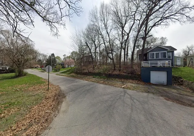 3rd image of 3645 E 12Th, Gary, IN 46403 | MLS# 840123